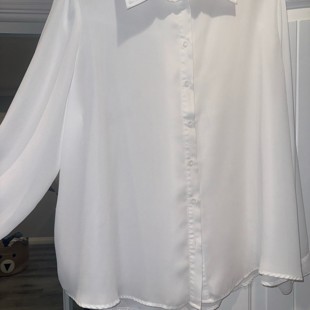Elegant White Button-Up Blouse